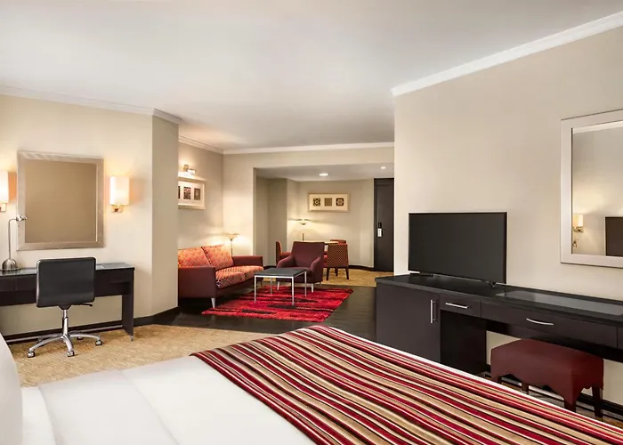 Ramada Plaza By Wyndham Dubai Deira