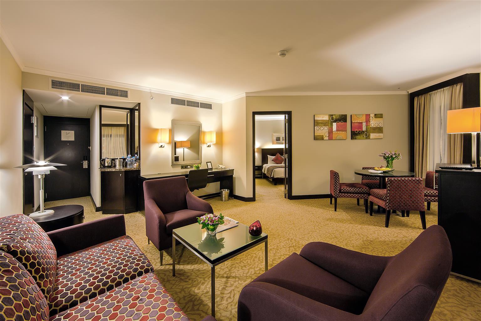 Ramada Plaza By Wyndham Deira Отель 4*