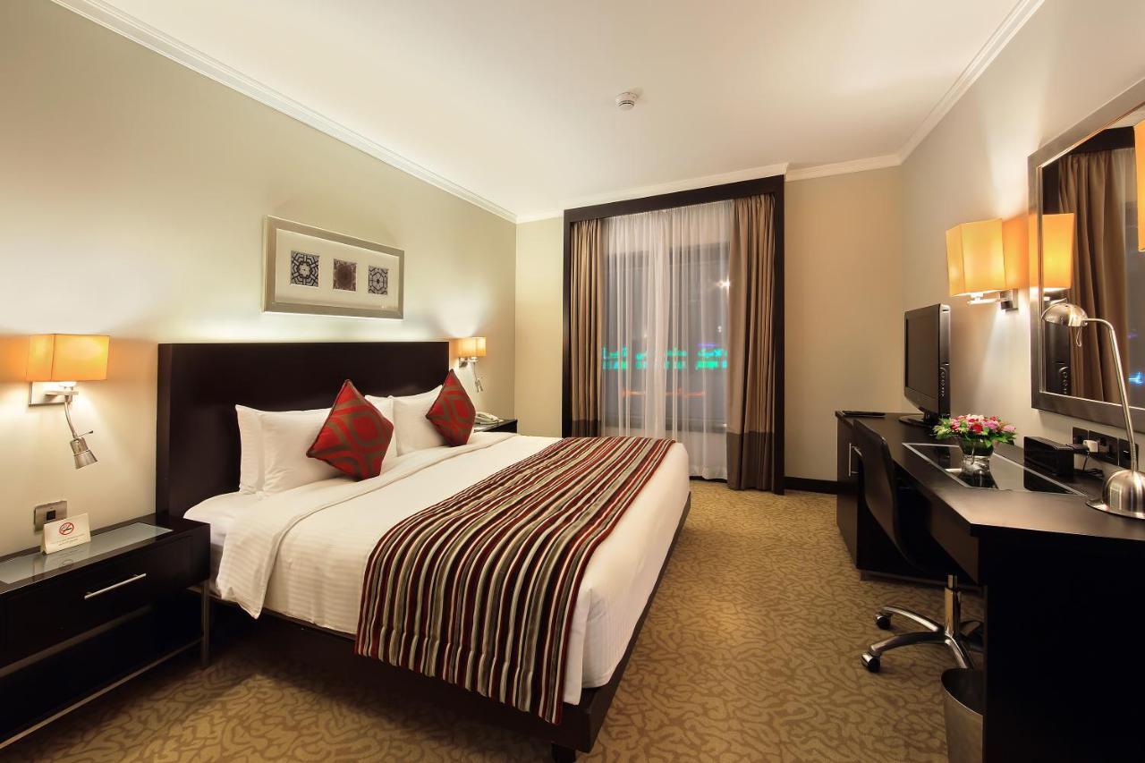 Ramada Plaza By Wyndham Deira Dubaï